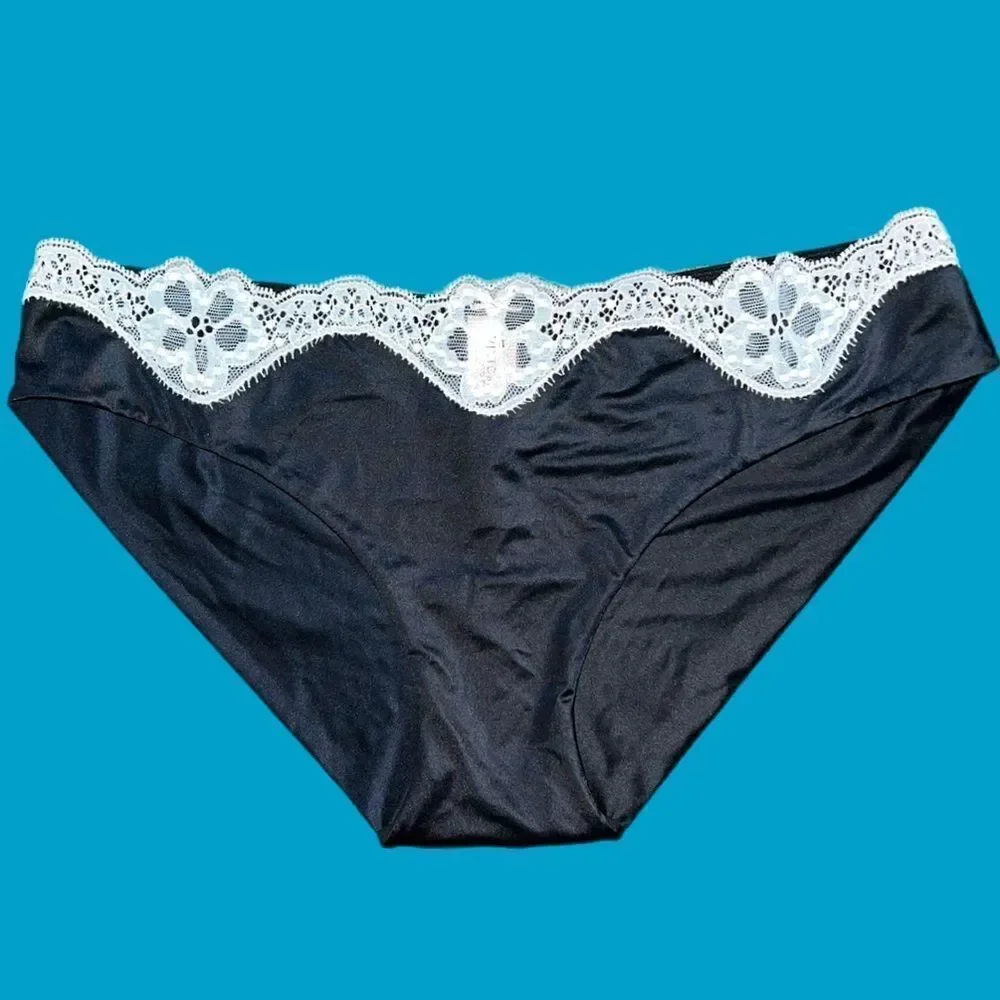 Victorias Secret Dream Angels Ultra-soft satin Lace Waist Cheekini Panty black M